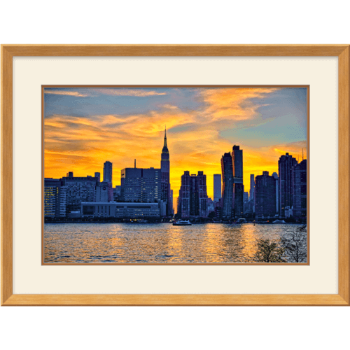 RED YELLOW SUNSET NEW YORK SKY LINE (HORIZONTAL )